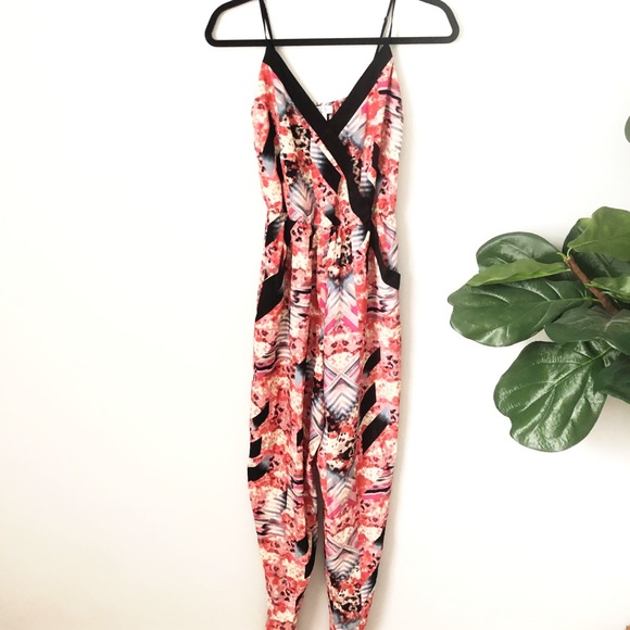 TOBI Floral Jumpsuit - Picture 1 of 4